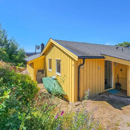 Lovely In Klokkarstua بيت للعطل