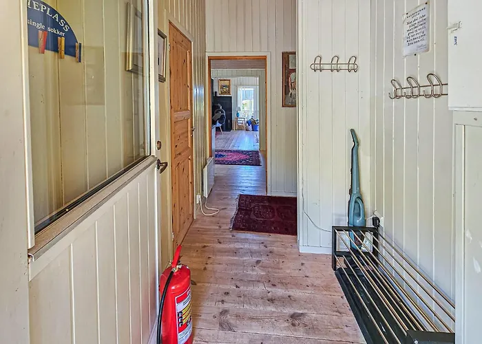 Lovely In Klokkarstua *